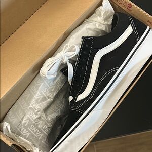 Vans Old Skool Black and White Sneakers